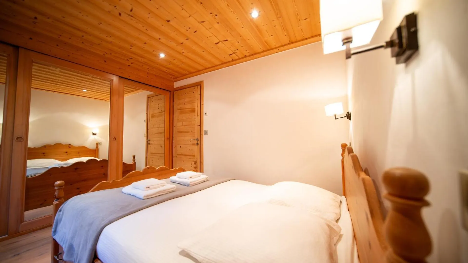 Appartement De Prestige Dans Chalet Novalsia A Meribel Avec Sauna Apartamento