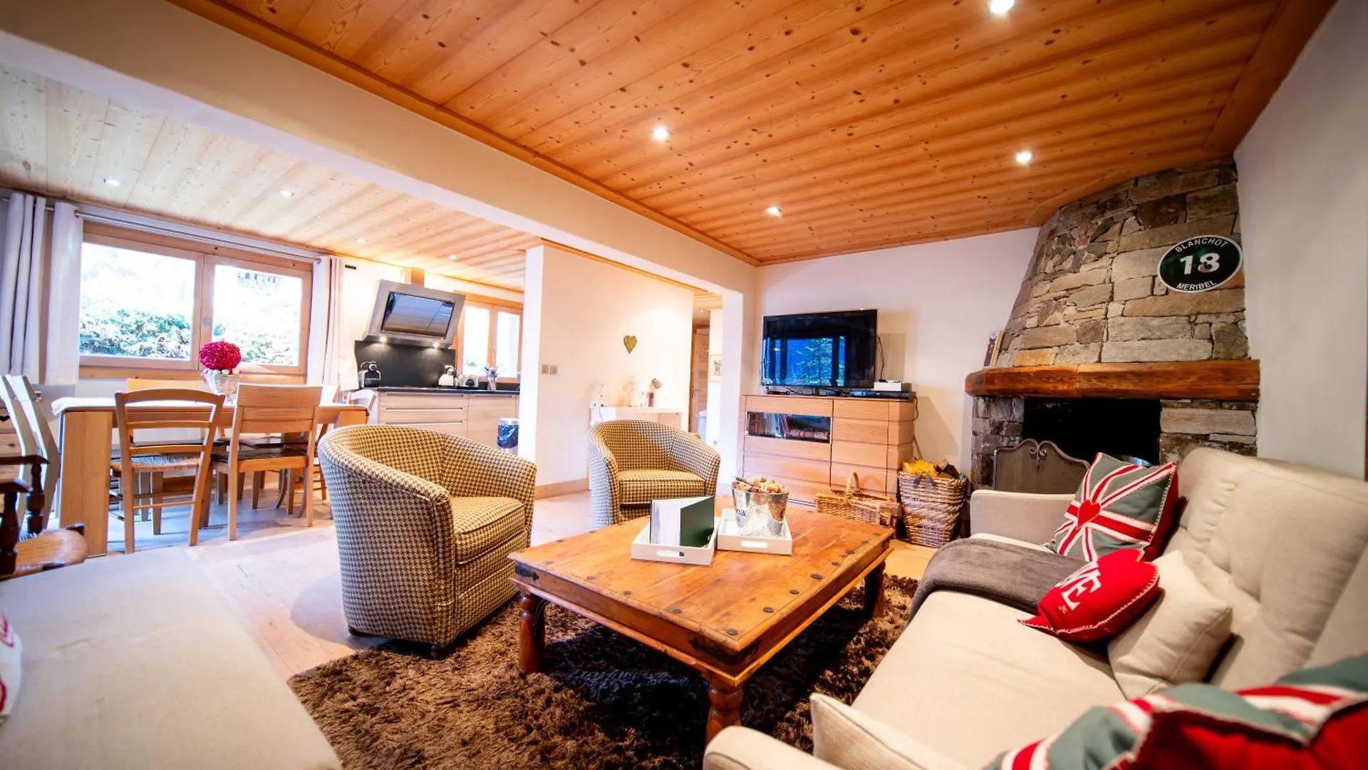 Appartement De Prestige Dans Chalet Novalsia A Meribel Avec Sauna